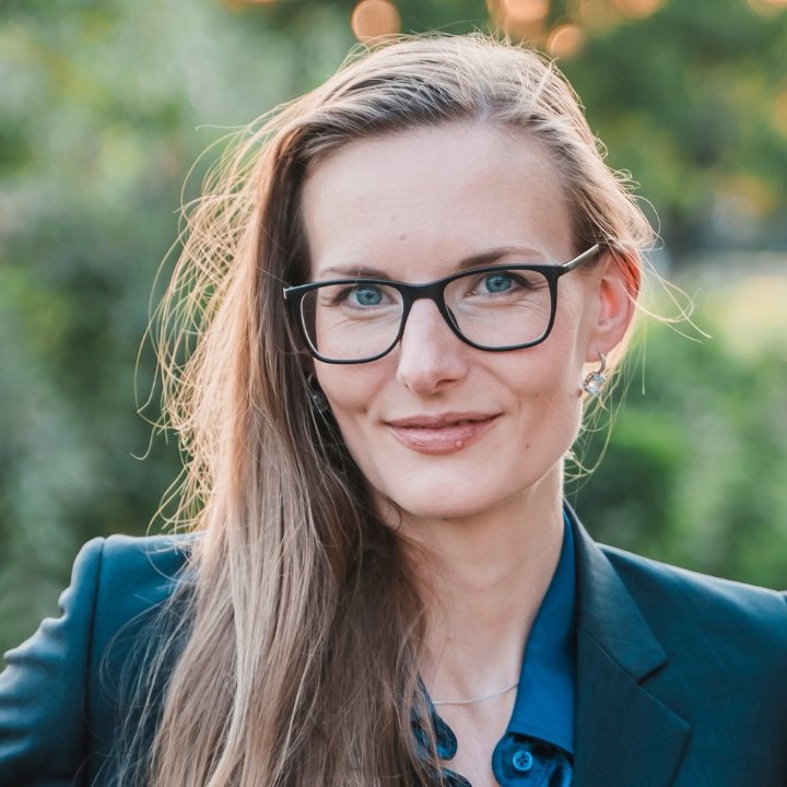 Jennifer Davoust
